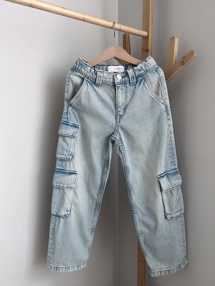 Spodnie jeansowe 128 cm Zara